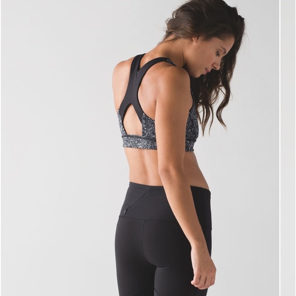 Lululemon Run Stuff Your Bra (Long Line)
Mini Splatter White Black/ Black size 6 - Picture 2 of 9